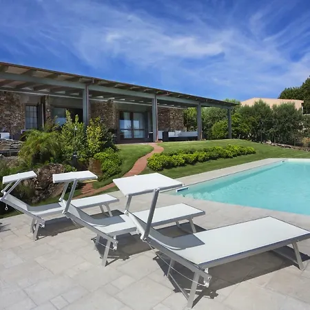 L' Ancora Villa *